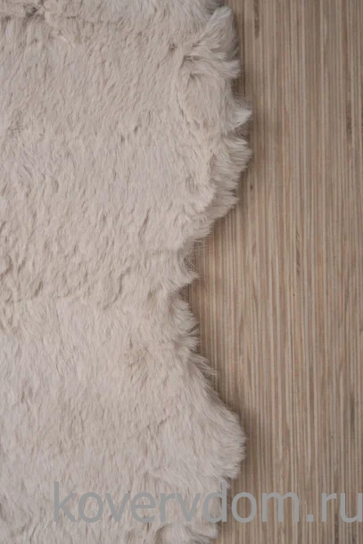 Ковер из искусственного меха Krolik 1000A T2408_BEIGE шкура Ковер из искусственного меха Krolik 1000A T2408_BEIGE шкура