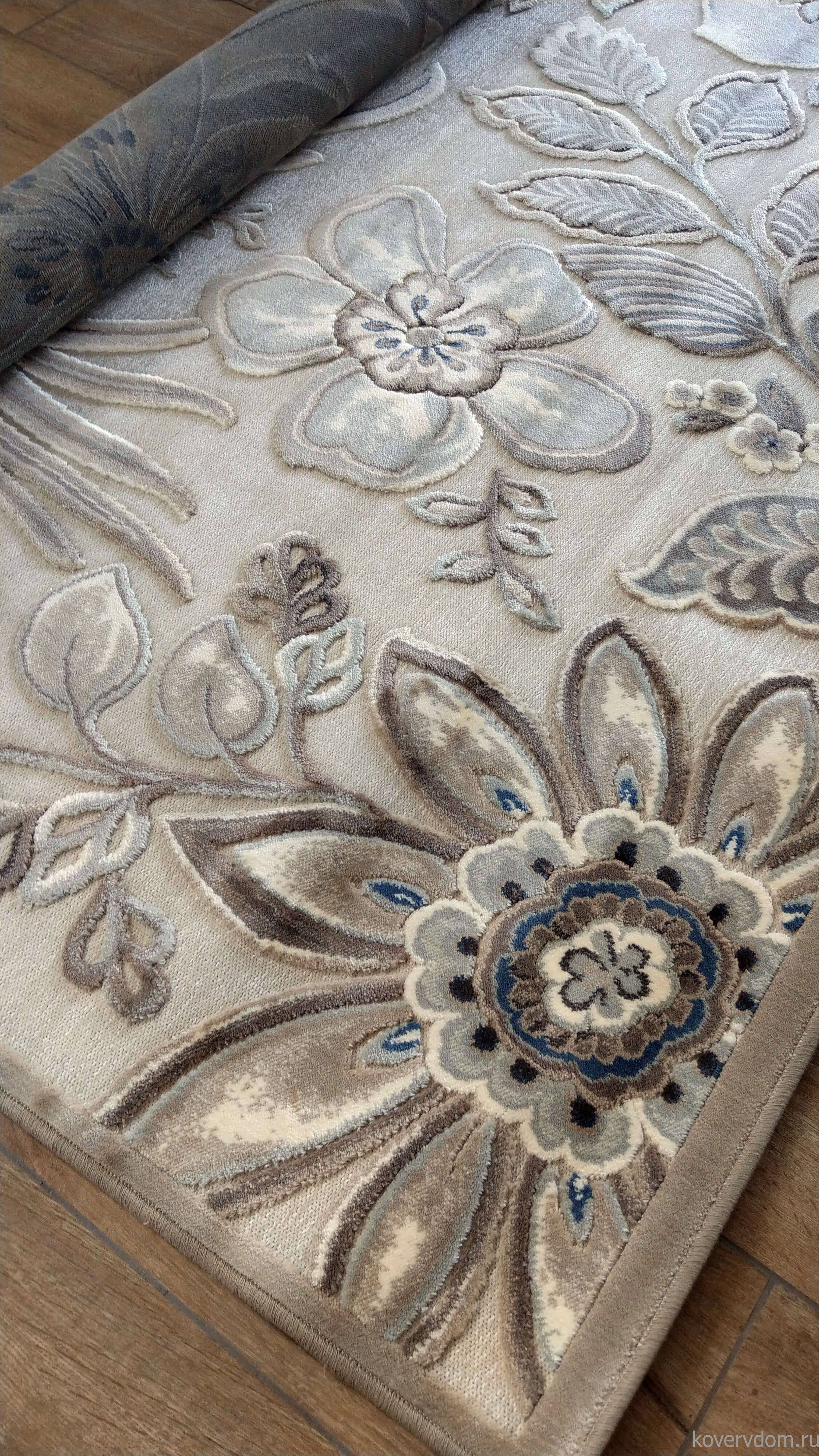 Рельефный ковер из вискозы GENOVA 38338 6525 61 Цветы Рельефный ковер из вискозы GENOVA 38338 6525 61 Цветы