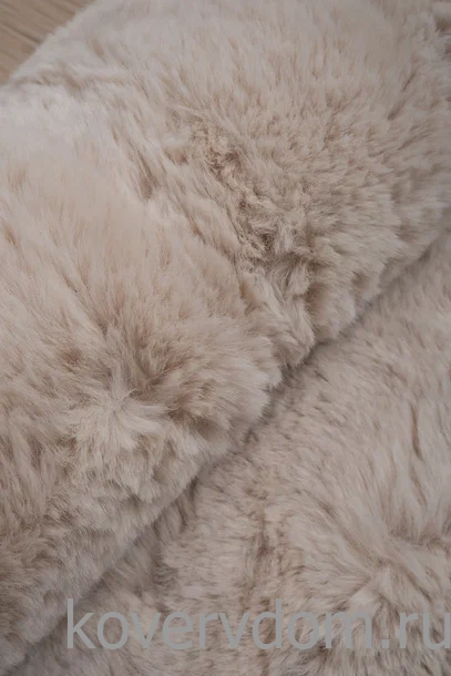 Ковер из искусственного меха Krolik 1000A T2408_BEIGE шкура Ковер из искусственного меха Krolik 1000A T2408_BEIGE шкура