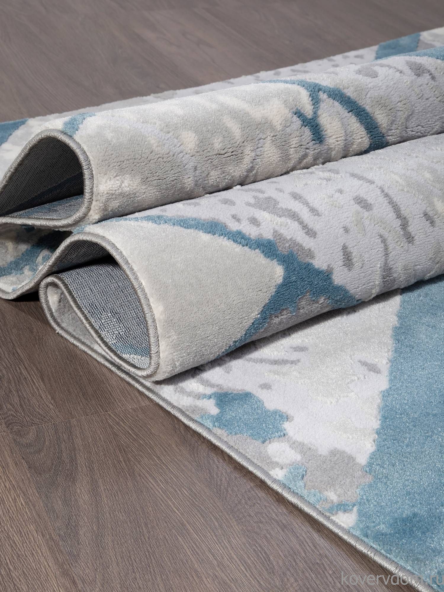 Ковер Valentino M011A D.GREY SHRINK / L.BLUE HEATSET Ковер Valentino M011A D.GREY SHRINK / L.BLUE HEATSET